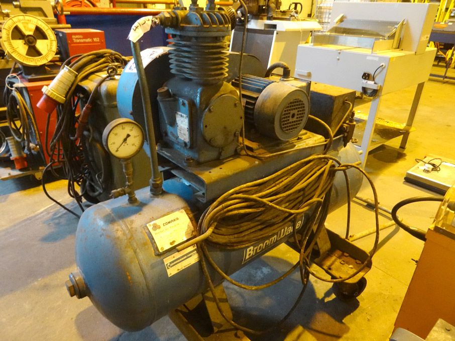 BroomWade AC10 H10 compressor on 125ltr air receiv...