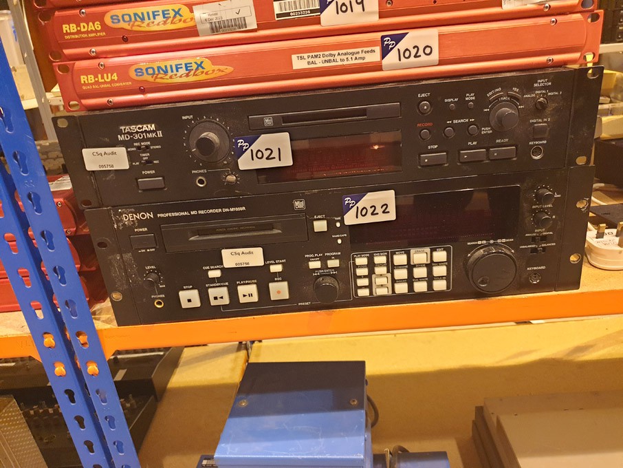 Tascam MD-301 MKII mini disc recorder