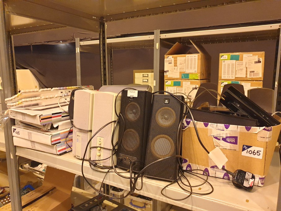 Qty various Yamaha, Logitech, Quantell logic keybo...