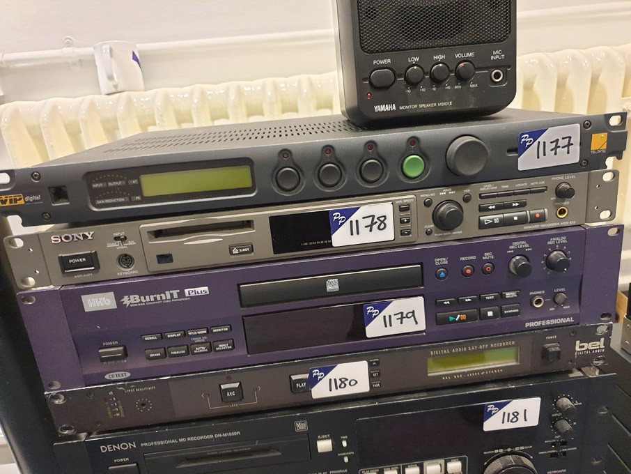 HHB CDR-830 compact disc player