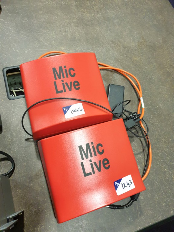 2x Red 'mic live' studio lights