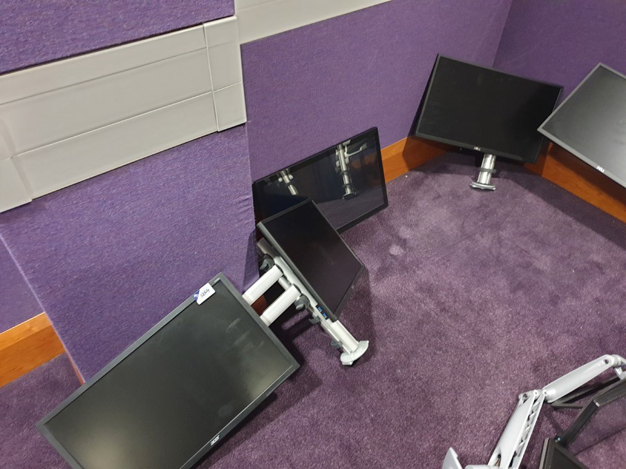 Qty various monitors inc: Dell, Acer, Ilyama etc
