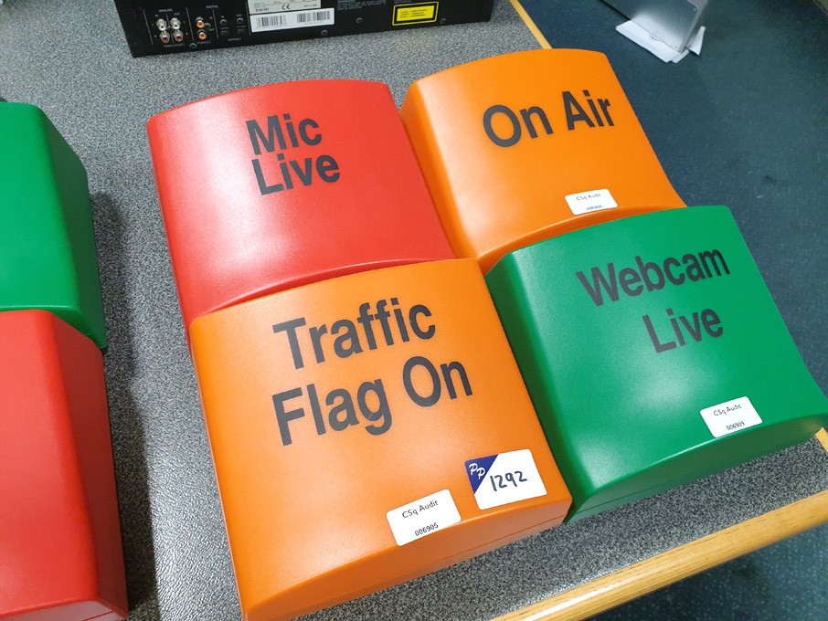 4x studio on air lights