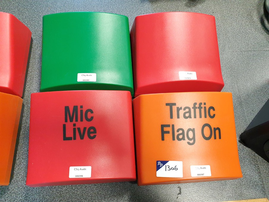 4x studio 'on air' lights
