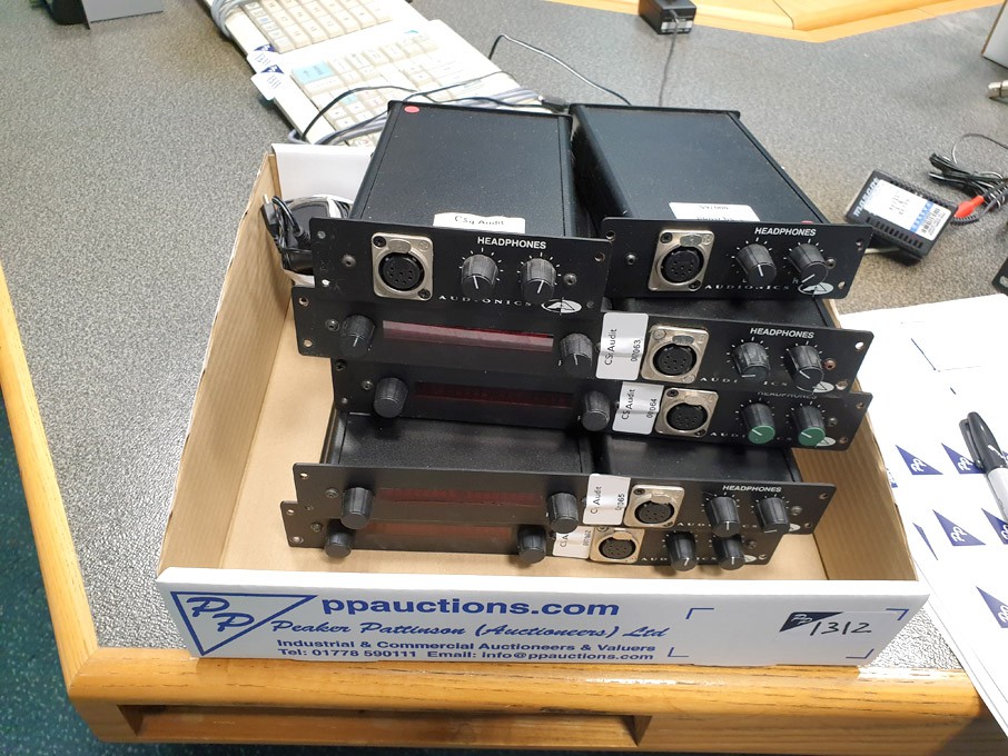 5x Audionics headphone amps