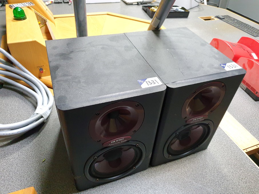 Pair Spirit Absolute Zero speakers