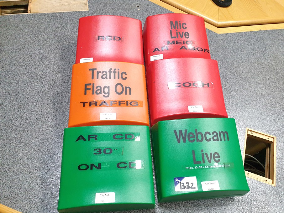 6x studio 'on air' lights