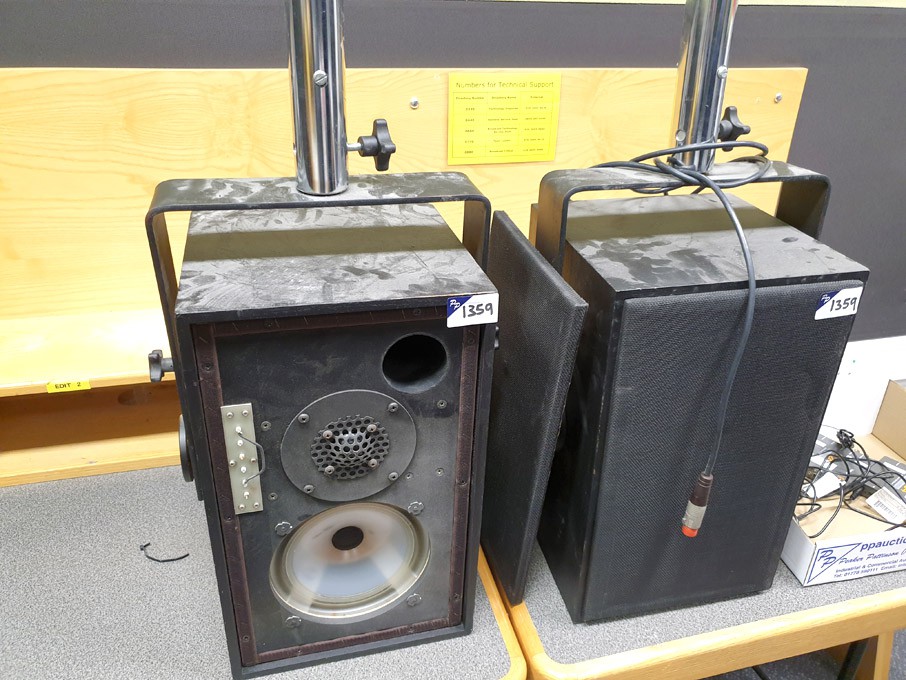 2x Rogers LS5/9 monitor loudspeakers with AM8/17 l...
