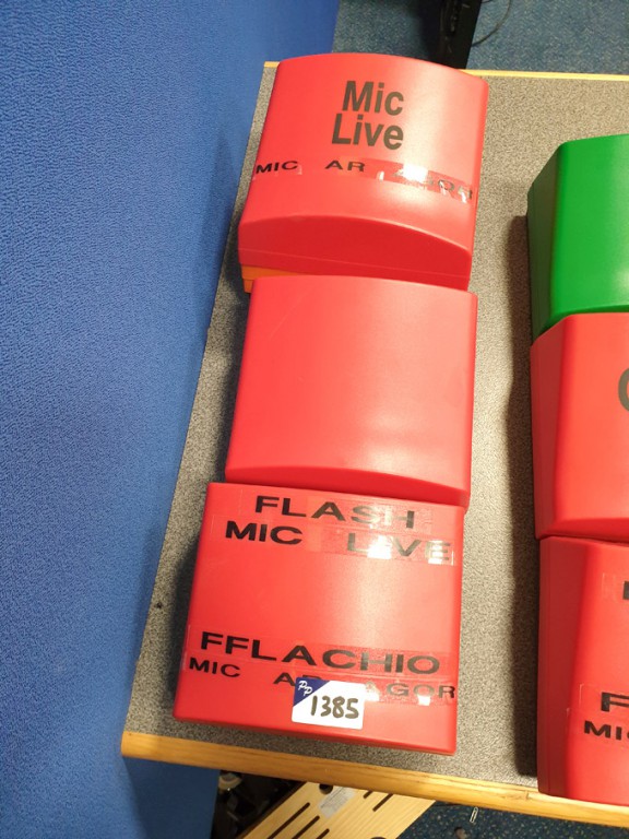 3x studio 'on air' lights