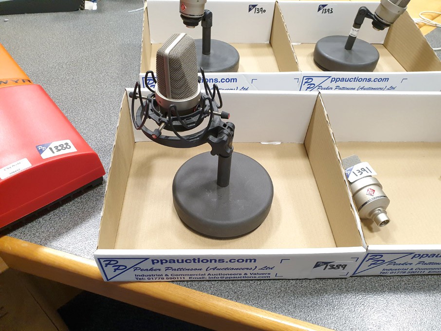 Neumann TLM103 microphone on base