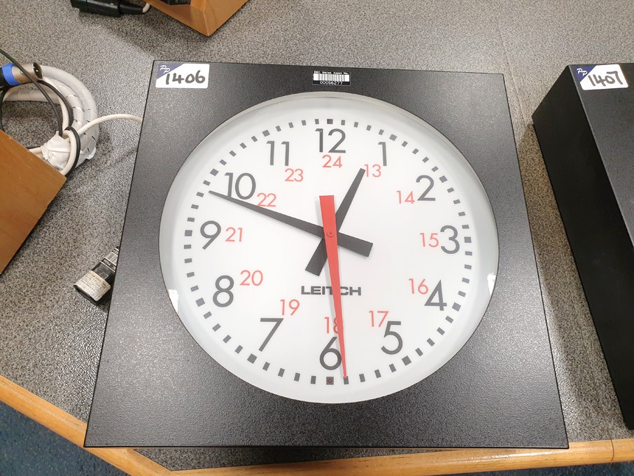 Leitch ADC-5112L slave studio clock