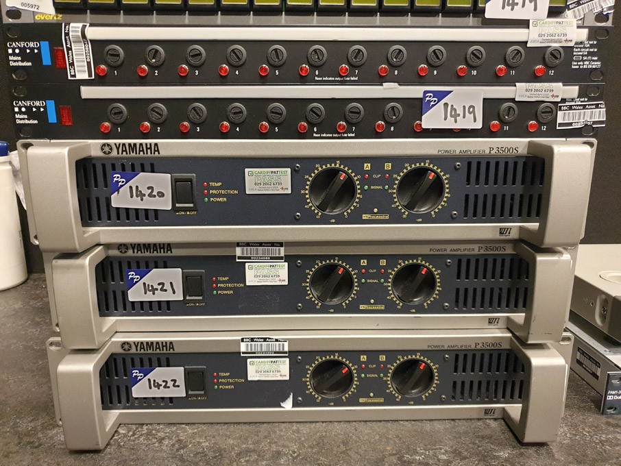 Yamaha P3500S power amplifier