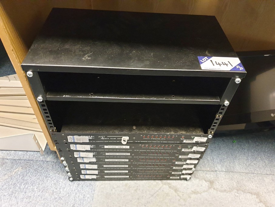 7x Formula Sound AC2 automatic volume control in m...