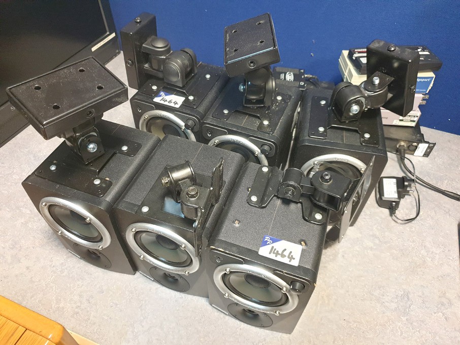 6x M-Audio Studiophilie DX4 speakers