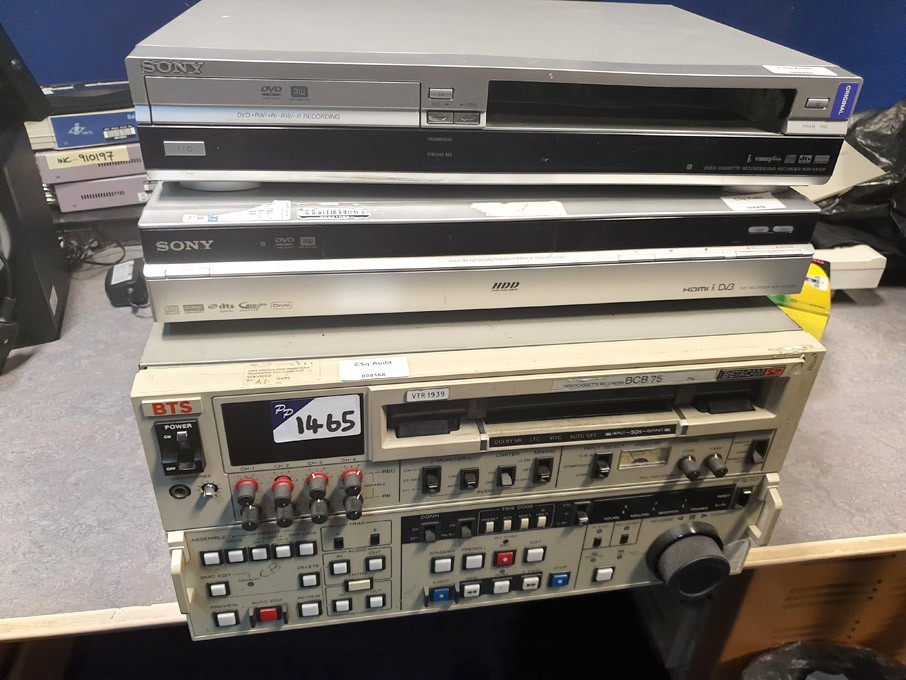 BTS BCB75 video cassette recorder
