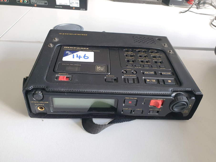 Marantz PMD650 portable mini disc recorder