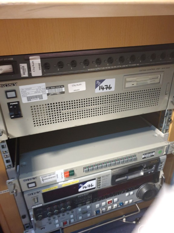 Sony DSR-2000P digital video cassette recorder