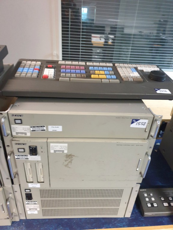 Sony DME-7000 digital multi effects, BE-9100 editi...