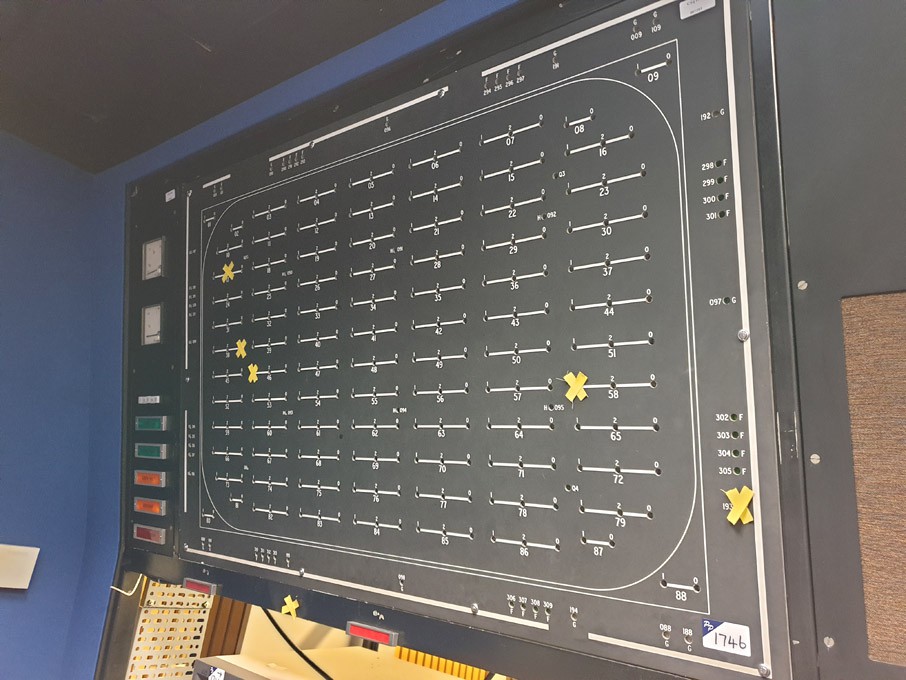 C1 studio lighting panel & various gallery backboa...