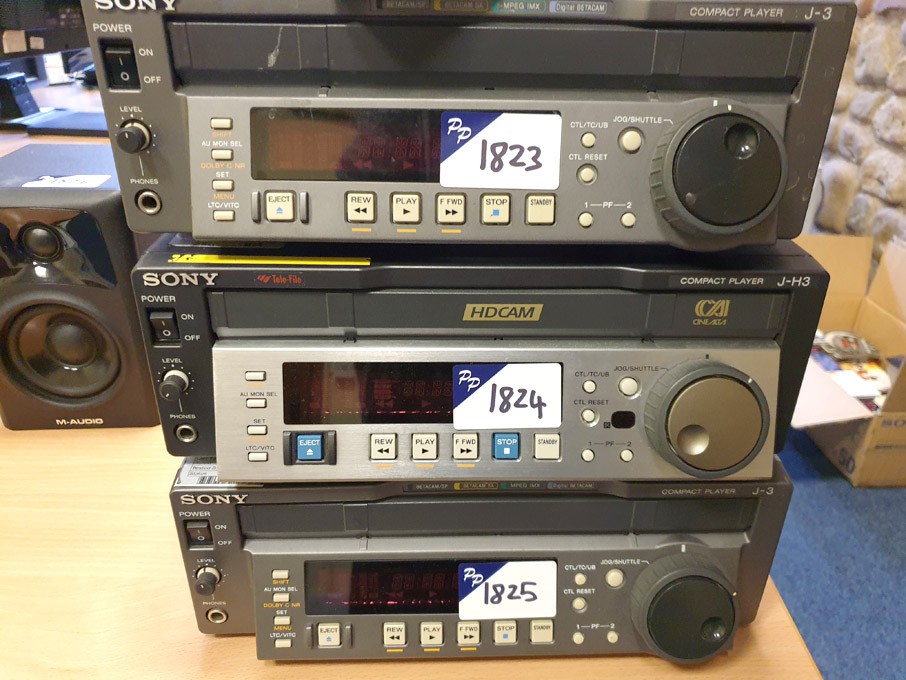 Sony J-H3 compact player, s/n 12737