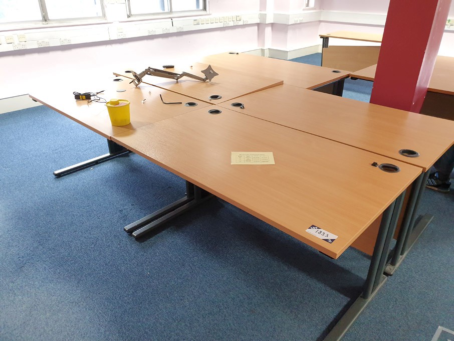 Qty various office desks inc: 4x 1400x800mm beech...