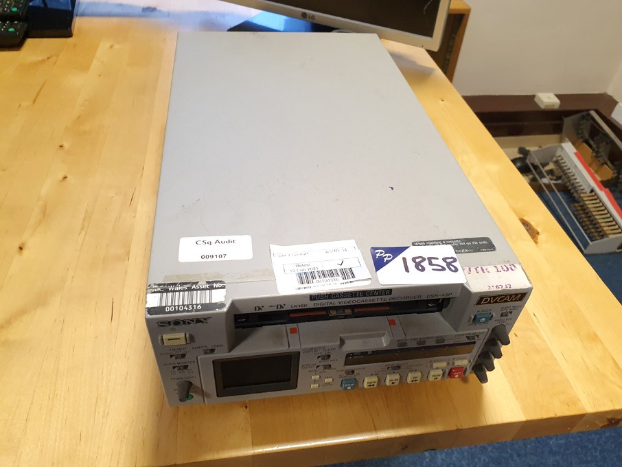 Sony DSR-45P digital video cassette recorder