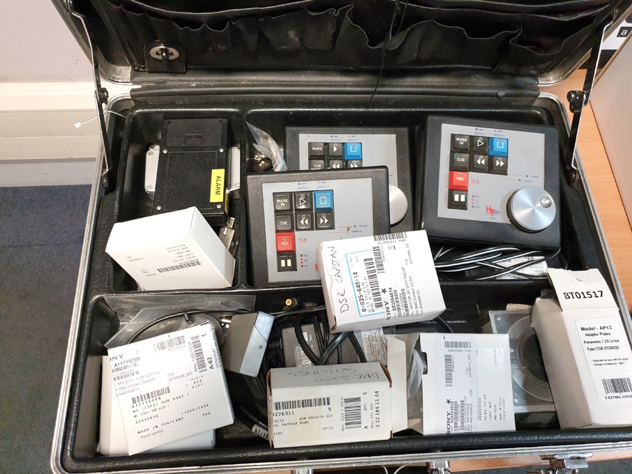 4x Hi Tech HTIII controllers, Qty various Sony spa...