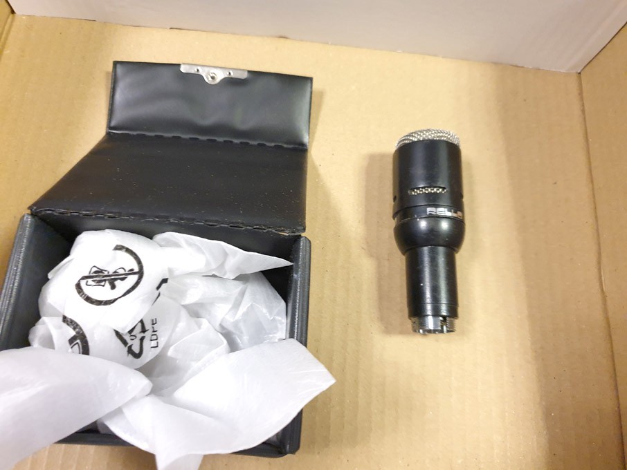 Rello microphone head in case