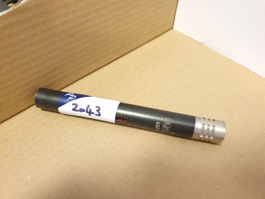 AKG C451EB microphone