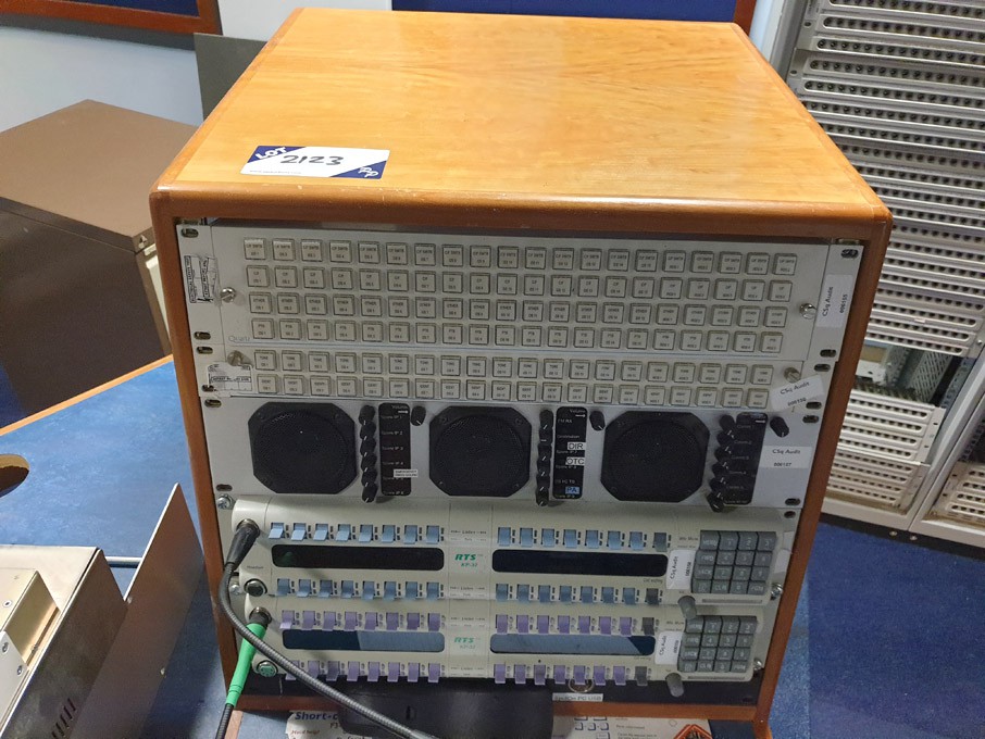 2x RTS KP-32 key panel, Quartz router panels etc