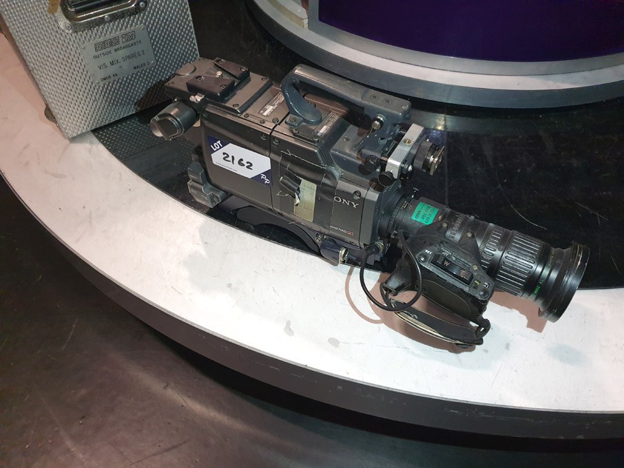 Sony BVP-E30WSP colour video camera