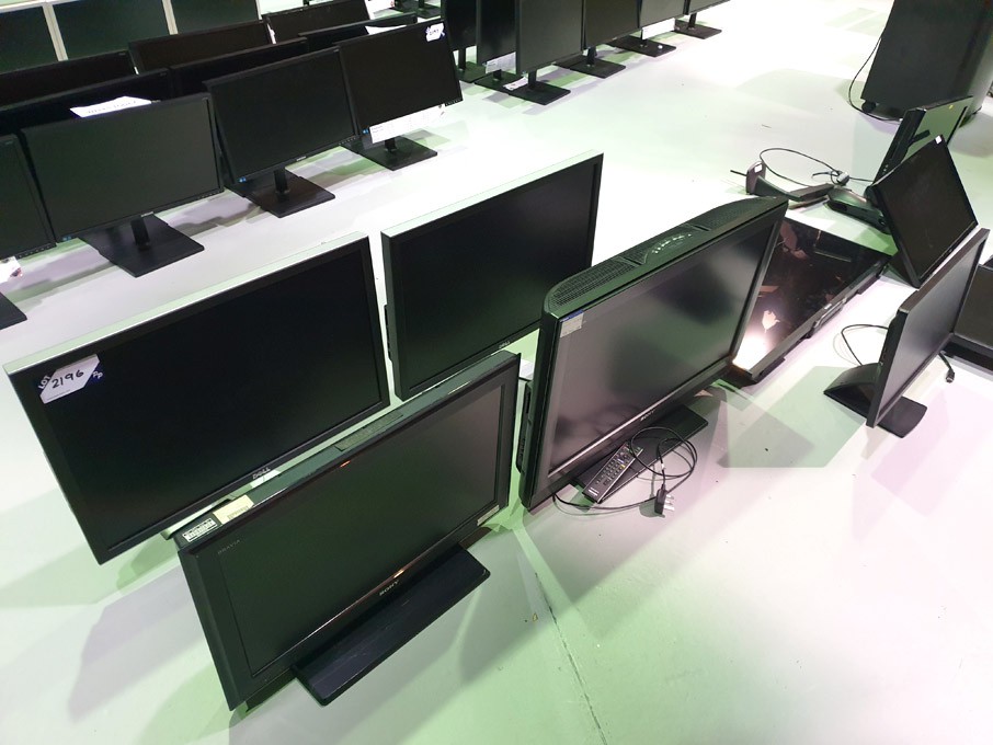 10x various Sony, HP, Acer etc colour LCD TV's / m...