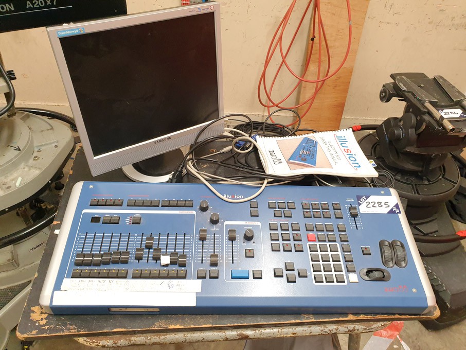 Illusion 500 Zero88 lighting control desk