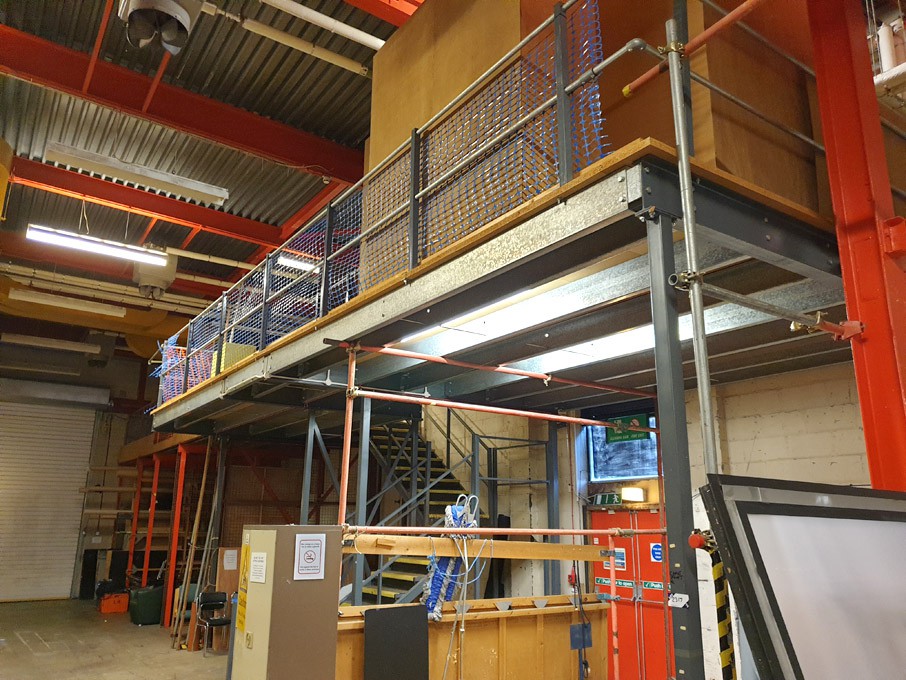 20x4m approx free standing mezzanine floor with st...