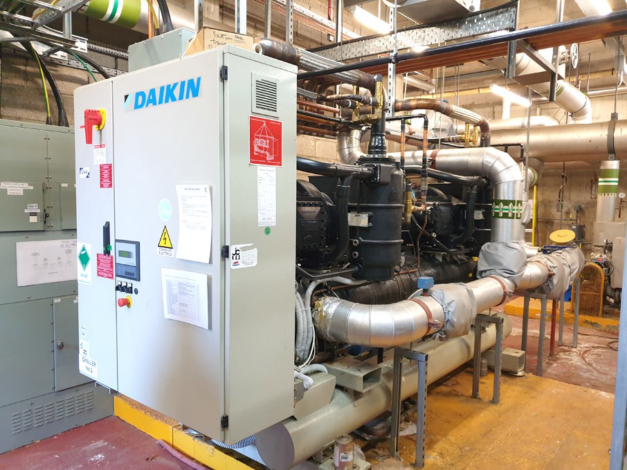 Dalkin EWLD750EJYNN001 4T chiller unit, PCO termin...