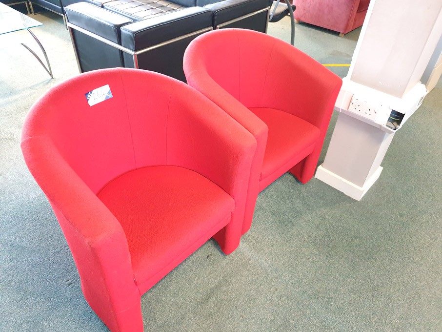 2x red fabric upholstered reception seats