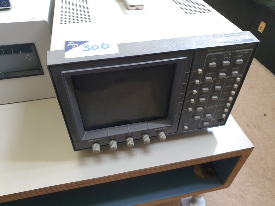 Tektronix WFM601E serial component monitor