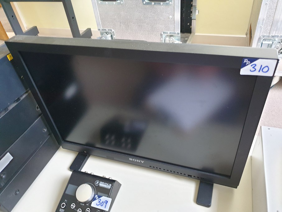 Sony LMD-A240 professional video monitor