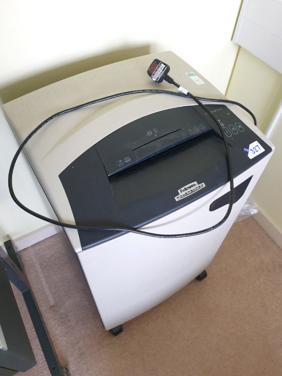Fellowes Power Shred C-320C electric shredder