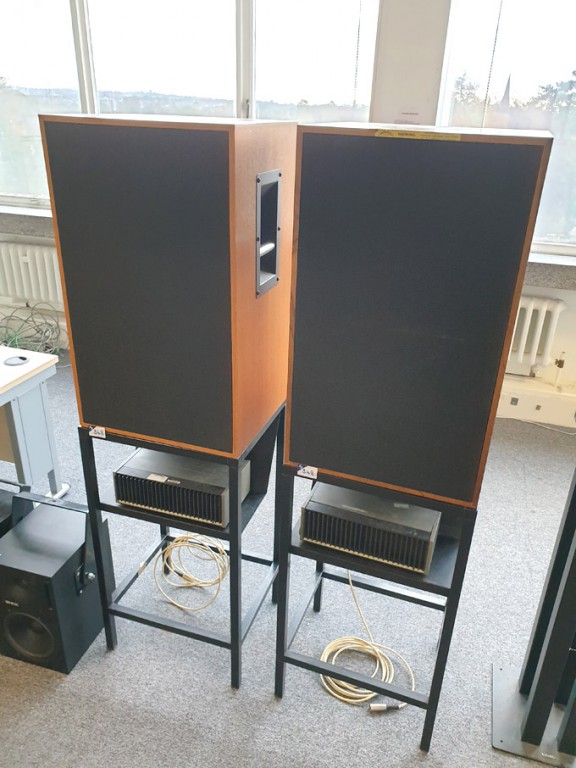 2x Rogers LS5/8 monitoring loud speakers on stands...
