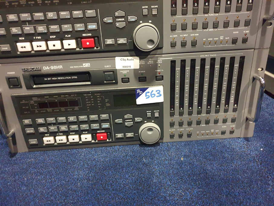 Tascam DA-98HR 24 bit high resolution DAT recorder