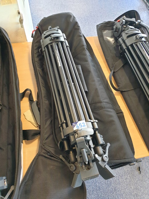 Manfrotto 525MVB tripod in case