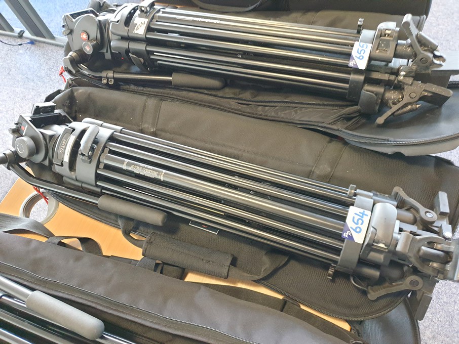 Manfrotto 525MVB tripod in case