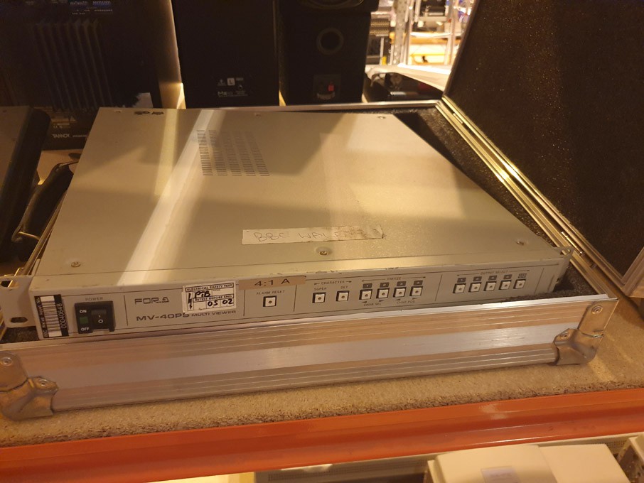 Fora MV-40PS multiviewer in aluminium transit case
