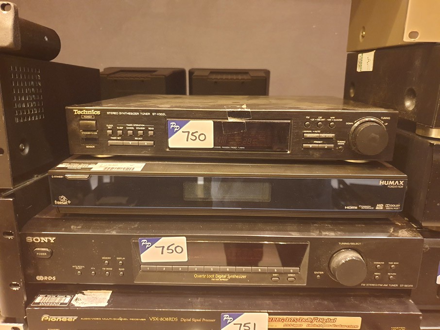 Technics ST-X302L stereo tuner, Sony ST-SE370 tune...