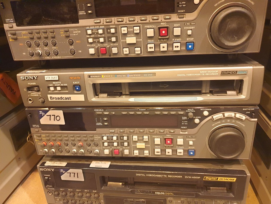 Sony MSW-M2000P digital video cassette recorder, s...