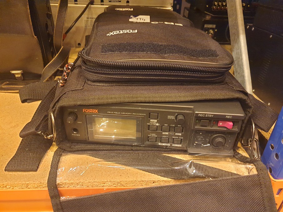 Fostex FR-2 field memory recorder in case