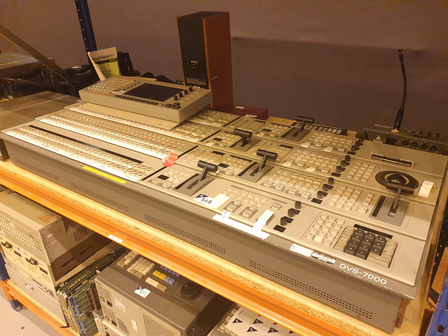 Sony DVS-7000 switcher control panel