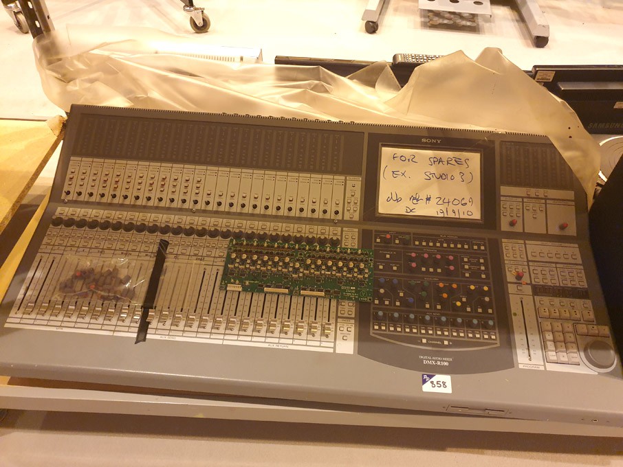 Sony DMX-R100 digital audio mixing console