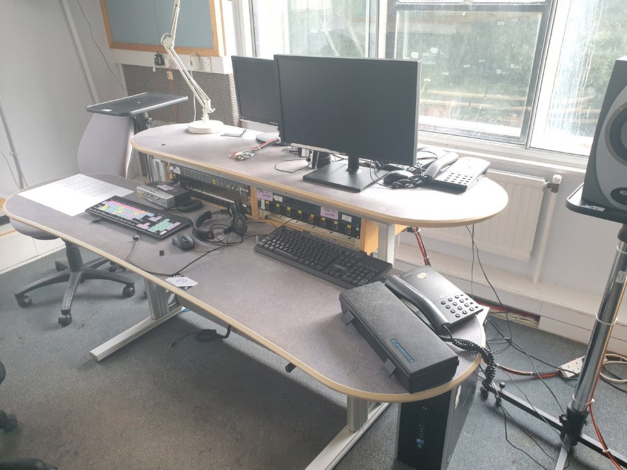Custom Consoles 2000mm wide 2 tier editing desk, m...